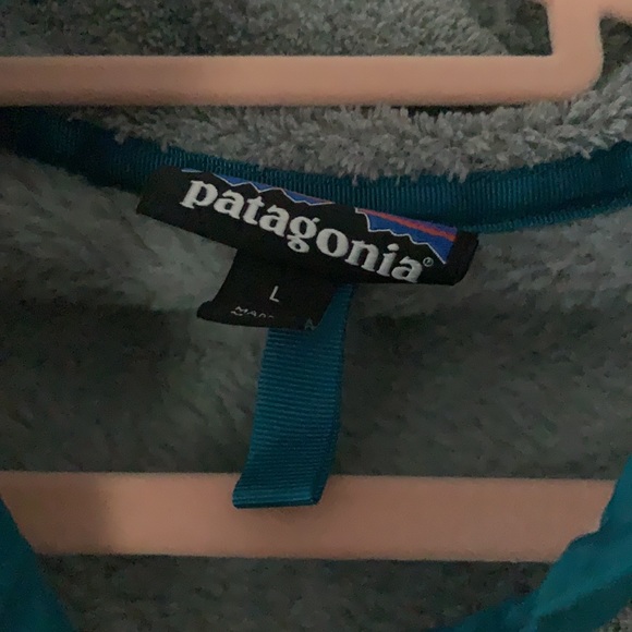 Patagonia Sweatshirt - Picture 3 of 3
